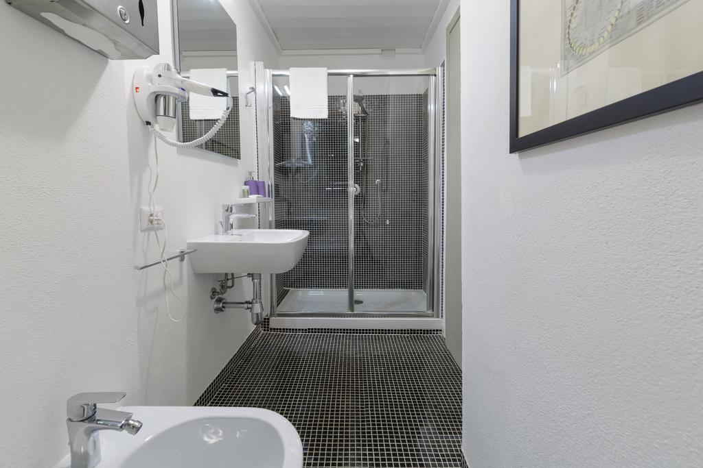 Budget Rooms Logudoro 35 Cagliari Zewnętrze zdjęcie